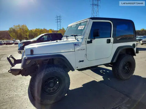 1J4FA49S52P724449 — 2002 Jeep Wrangler, Град, фото до ремонта