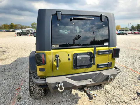 1J4GA59148L598859 — 2008 Jeep Wrangler, фото 6 с аукциона Copart, Передняя часть
