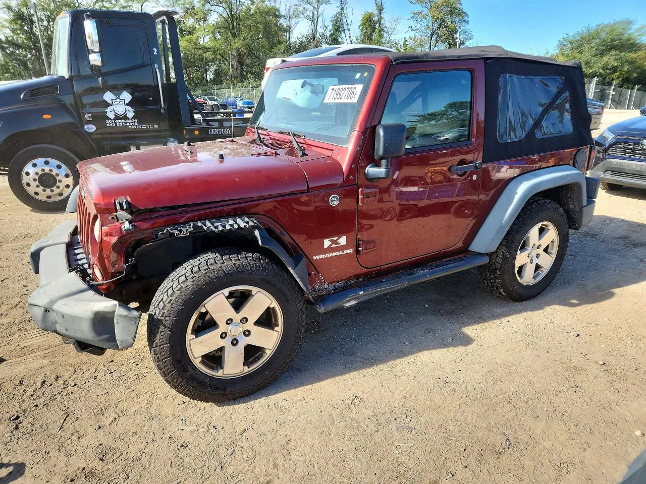 2008 Jeep Wrangler X VIN 1J4FA24128L556613 фото 1