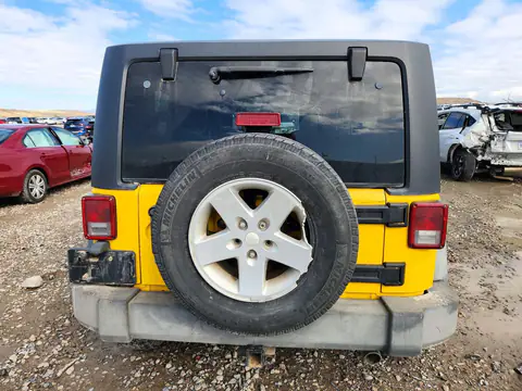 1J4FA24108L585124 — 2008 Jeep Wrangler, Передняя часть, фото до ремонта