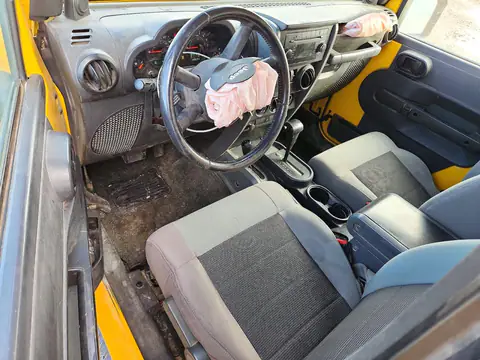 1J4FA24108L585124 — 2008 Jeep Wrangler, фото 8 с аукциона Copart, Передняя часть