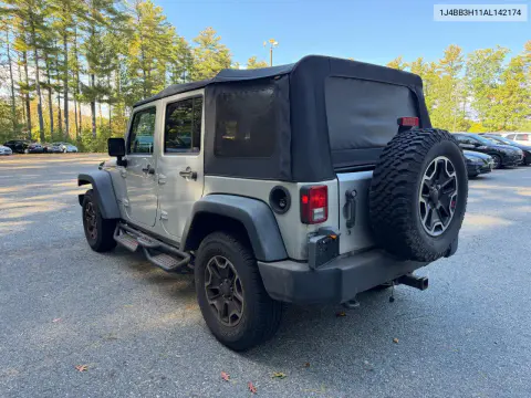 2010 Jeep Wrangler Unlimited Sport VIN 1J4BB3H11AL142174 фото 3