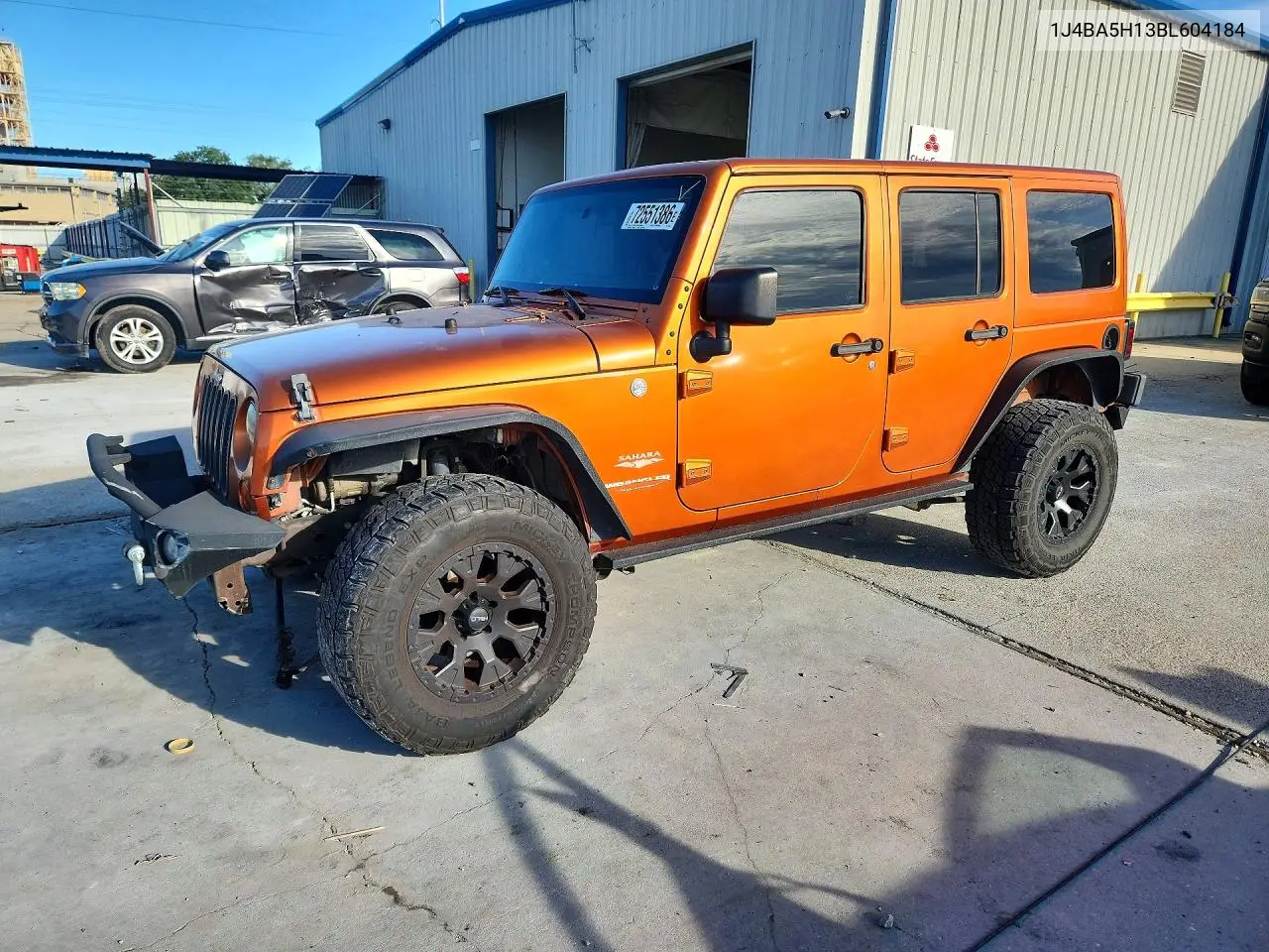 2011 Jeep Wrangler Unlimited Sahara VIN 1J4BA5H13BL604184 фото 1