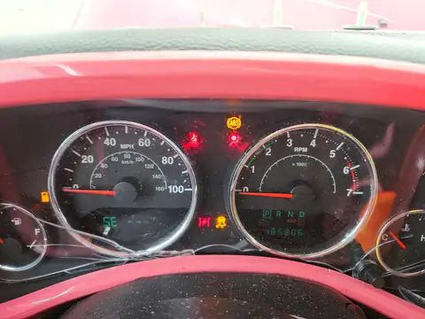 1J4BA3819BL549714 — 2011 Jeep Wrangler, Передняя часть, фото до ремонта