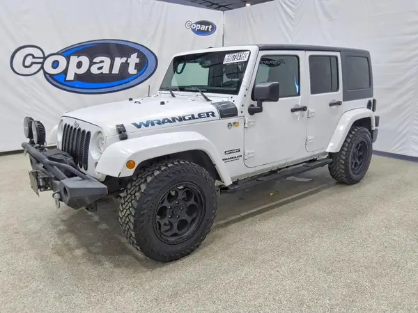 1C4BJWDG6GL206951 — 2016 Jeep Wrangler, Мелкие вмятины и царапины (Minor Dent/Scratches), фото до ремонта