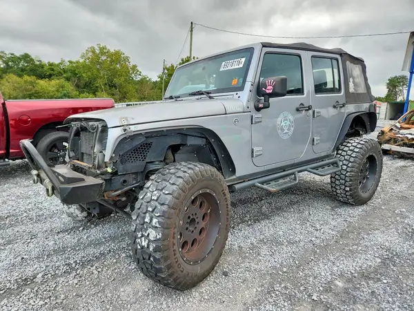 1C4BJWDG9GL110103 — 2016 Jeep Wrangler, Опрокидывание (Rollover), фото до ремонта