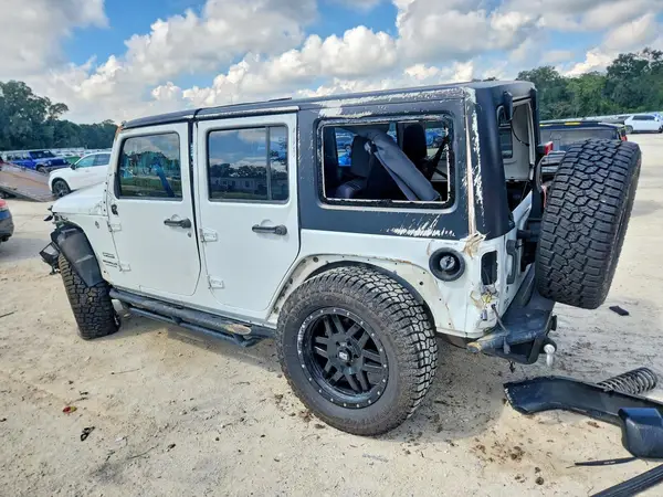 1C4BJWDG4GL265321 — 2016 Jeep Wrangler, фото 2 с аукциона Copart 13.10.2026, Передняя часть