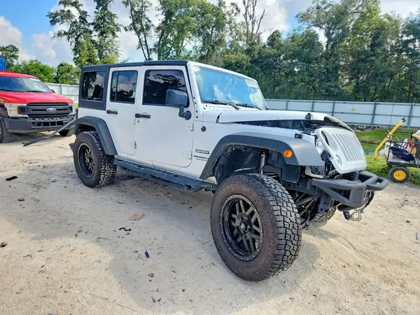 1C4BJWDG4GL265321 — 2016 Jeep Wrangler, фото 4 с аукциона Copart 13.10.2026, Передняя часть