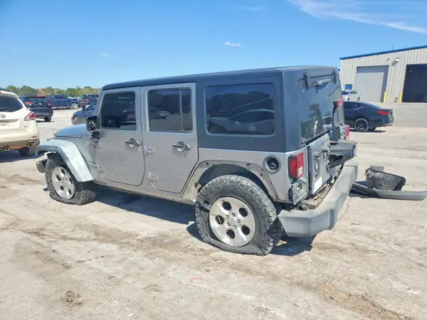 1C4BJWDG5GL197076 — 2016 Jeep Wrangler, фото 2 с аукциона Copart, Задняя часть