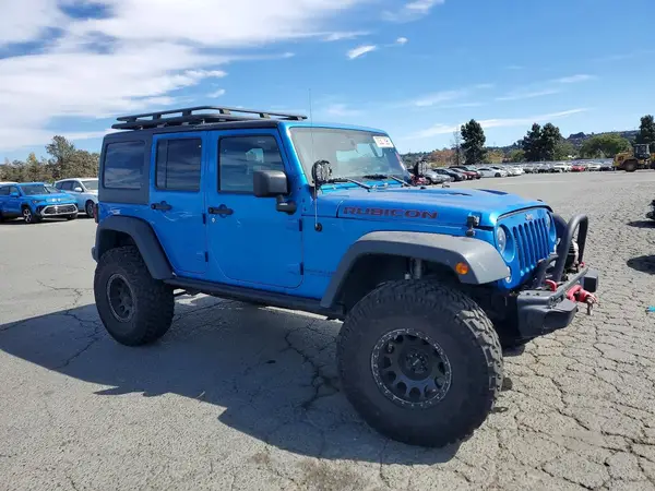 1C4BJWFG0GL270092 — 2016 Jeep Wrangler, фото 4 с аукциона Copart, Повреждения снизу