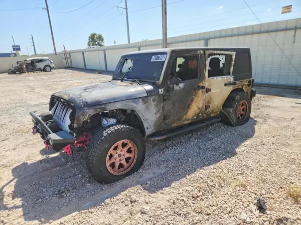 1C4BJWDG5HL532452 — 2017 Jeep Wrangler, Пожар (Burn), фото до ремонта