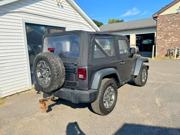 1C4BJWCG5HL509318 — 2017 Jeep Wrangler, фото 3 с аукциона Copart 15.10.2026, Мелкие вмятины и царапины