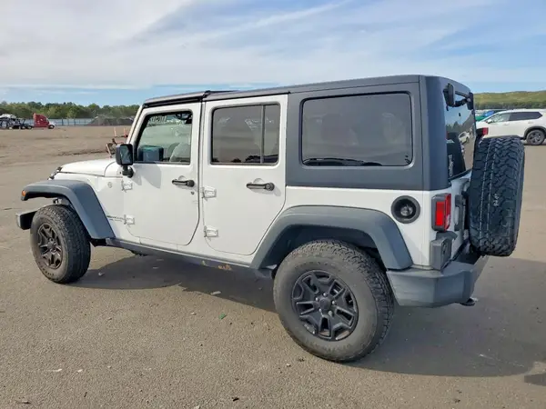 1C4HJWDG7HL542104 — 2017 Jeep Wrangler, фото 2 с аукциона Copart, Передняя часть