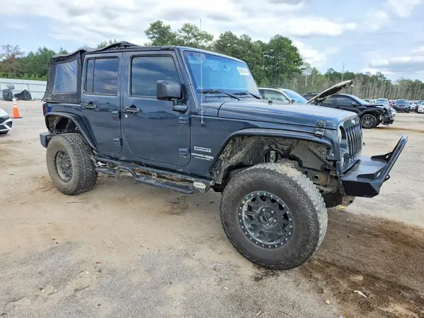 1C4BJWDG2JL812867 — 2018 Jeep Wrangler, фото 4 с аукциона Copart, Крыша