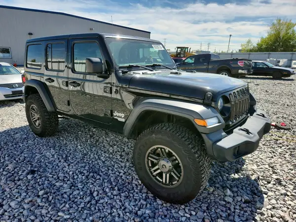 1C4HJXDN3JW243766 — 2018 Jeep Wrangler, фото 4 с аукциона Copart, Боковая часть