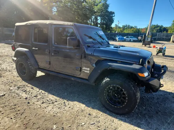 1C4HJXDN8JW250857 — 2018 Jeep Wrangler, фото 4 с аукциона Copart 13.10.2026, Механические повреждения