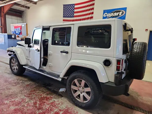 1C4BJWEGXJL836767 — 2018 Jeep Wrangler, фото 2 с аукциона Copart 05.10.2026, Передняя часть