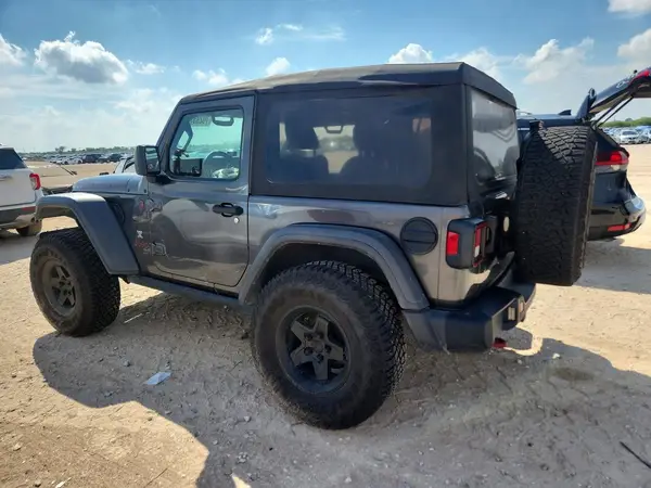 1C4HJXCG9JW287533 — 2018 Jeep Wrangler, фото 2 с аукциона Copart, Задняя часть