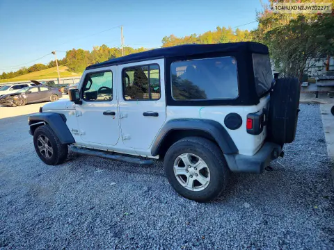 2018 Jeep Wrangler Unlimited Sport VIN 1C4HJXDN2JW202271 фото 2