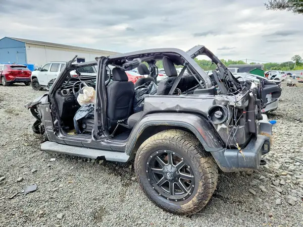 1C4HJXEG0KW536171 — 2019 Jeep Wrangler, фото 2 с аукциона Copart, Опрокидывание