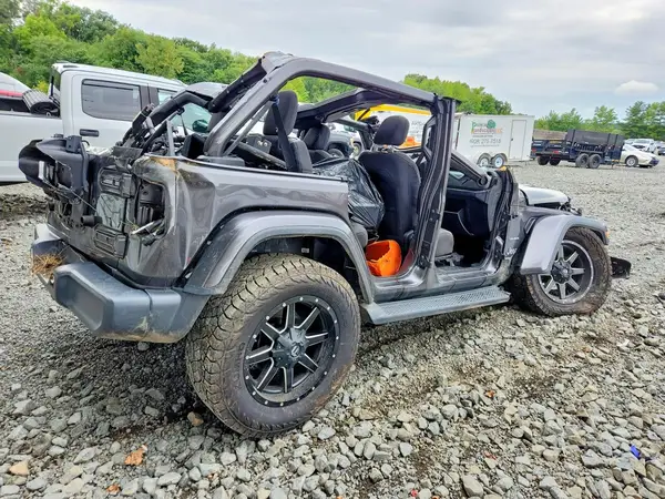 1C4HJXEG0KW536171 — 2019 Jeep Wrangler, фото 3 с аукциона Copart, Опрокидывание