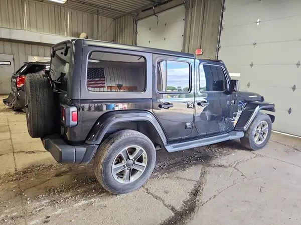 1C4HJXEN6KW624656 — 2019 Jeep Wrangler, фото 3 с аукциона Copart, Подтопление