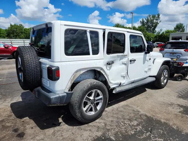 1C4HJXEG8KW531087 — 2019 Jeep Wrangler, фото 3 с аукциона Copart, Боковая часть