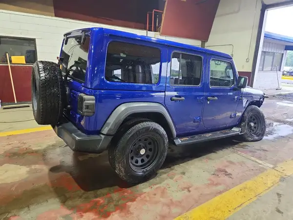2020 JEEP WRANGLER VIN 1C4HJXDNXLW300452 фото 3