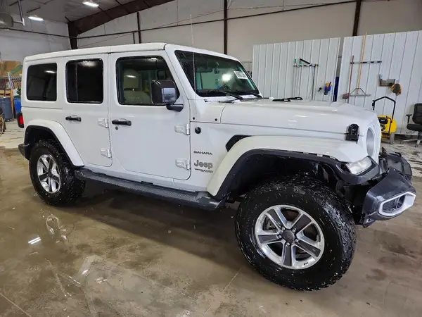 1C4HJXEN6LW177473 — 2020 Jeep Wrangler, фото 4 с аукциона Copart, Передняя часть