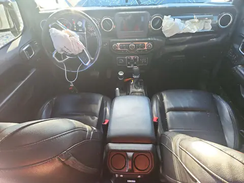 1C4HJXEG7LW295629 — 2020 Jeep Wrangler, фото 8 с аукциона Copart, Передняя часть