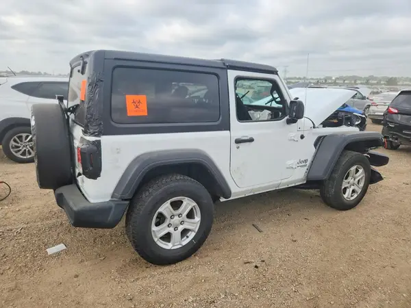 1C4GJXAN8MW546286 — 2021 Jeep Wrangler, фото 3 с аукциона Copart 13.10.2026, Передняя часть