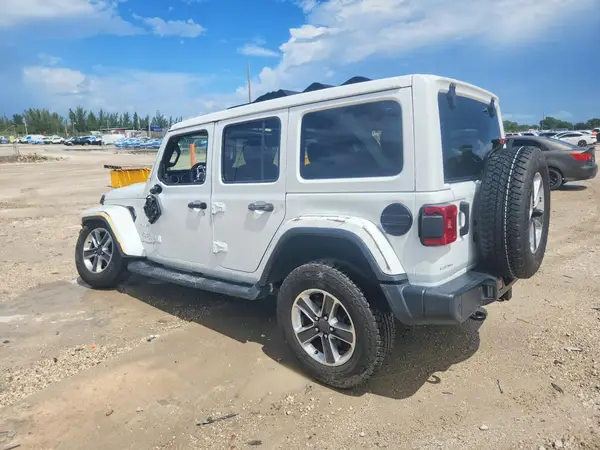 1C4HJXEGXMW501558 — 2021 Jeep Wrangler, фото 2 с аукциона Copart 06.10.2026, Передняя часть
