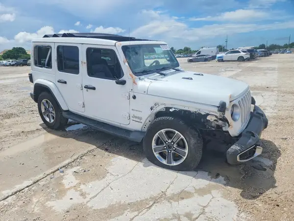 1C4HJXEGXMW501558 — 2021 Jeep Wrangler, фото 4 с аукциона Copart 06.10.2026, Передняя часть