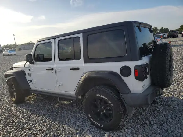 1C4HJXDG7MW631623 — 2021 Jeep Wrangler, фото 2 с аукциона Copart, Передняя часть