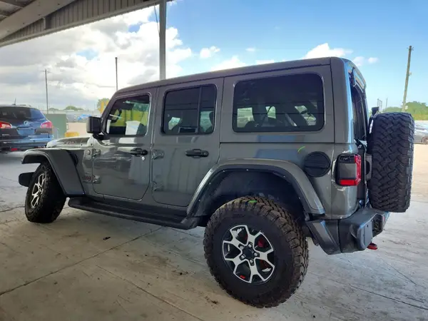 1C4HJXFG4MW647503 — 2021 Jeep Wrangler, фото 2 с аукциона Copart, Передняя часть