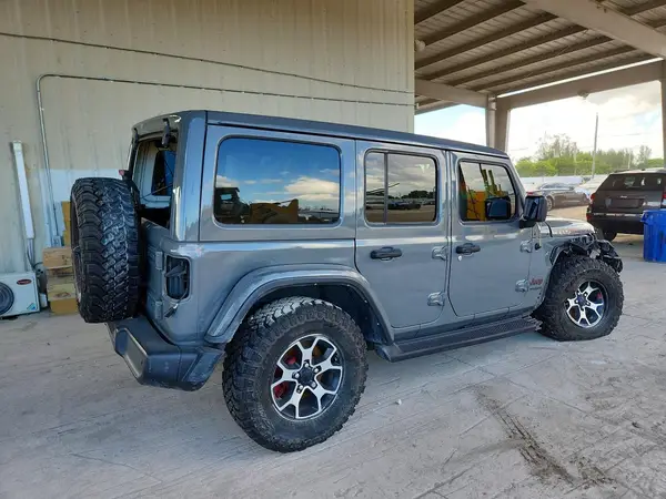 1C4HJXFG4MW647503 — 2021 Jeep Wrangler, фото 3 с аукциона Copart, Передняя часть