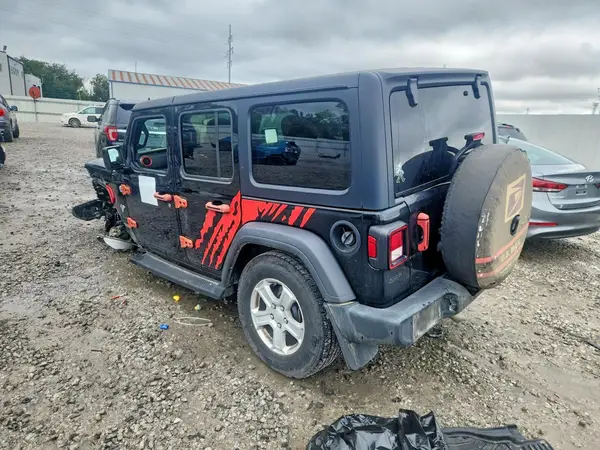 1C4HJXKNXMW797832 — 2021 Jeep Wrangler, фото 3 с аукциона Copart 06.10.2026, Передняя часть