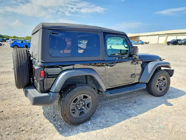 1C4HJXAG4MW836286 — 2021 Jeep Wrangler, фото 3 с аукциона Copart, Передняя часть
