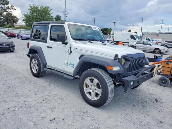 1C4HJXAG6MW626451 — 2021 Jeep Wrangler, фото 4 с аукциона Copart, Мелкие вмятины и царапины