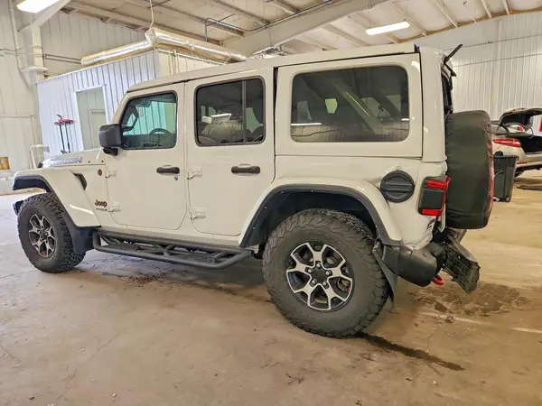 1C4JJXFM5MW702547 — 2021 Jeep Wrangler, фото 2 с аукциона Copart, Задняя часть