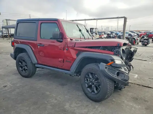 1C4HJXAG7MW626992 — 2021 Jeep Wrangler, фото 4 с аукциона Copart, Передняя часть