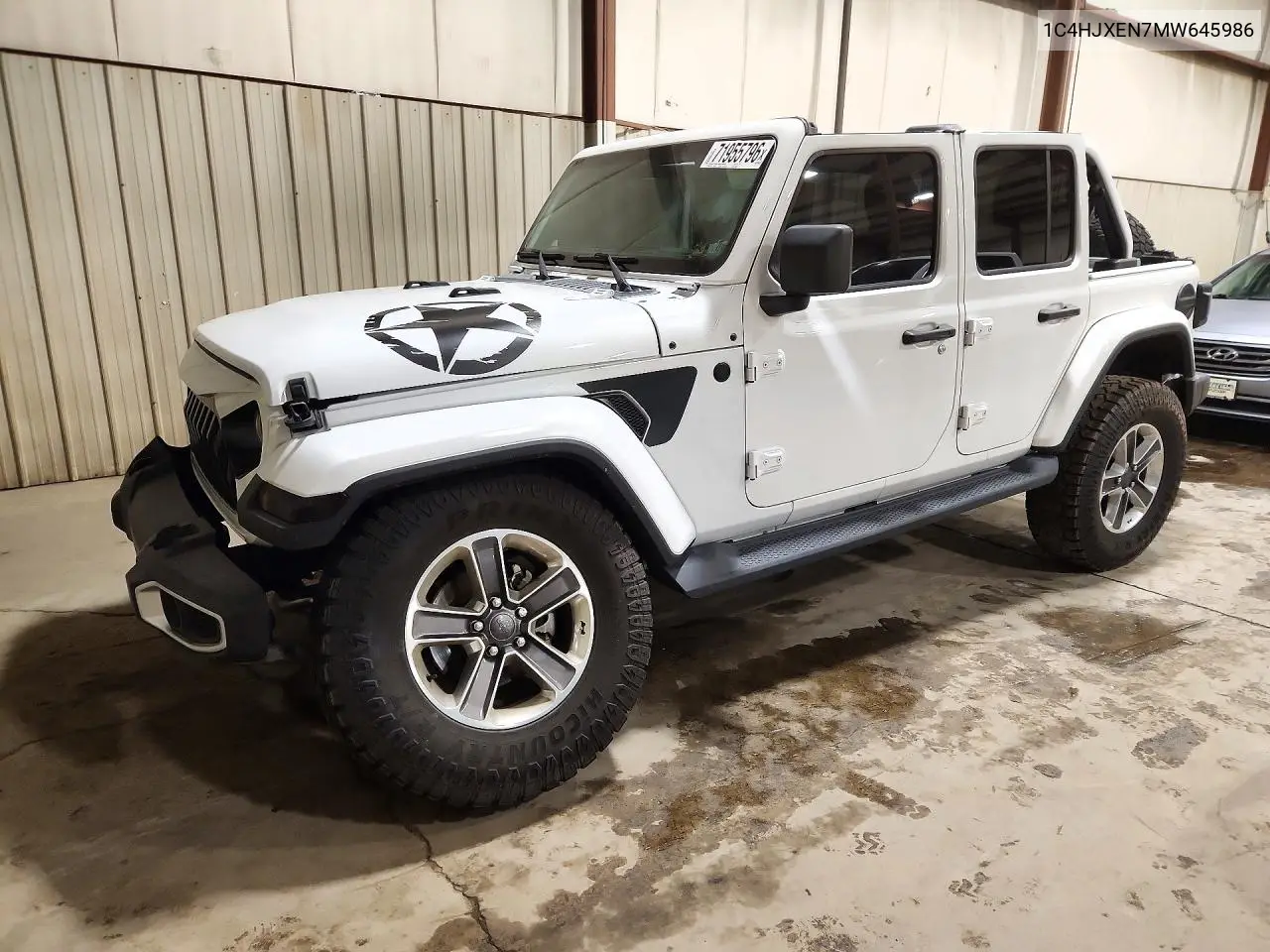 2021 Jeep Wrangler Unlimited Sahara VIN 1C4HJXEN7MW645986 фото 1
