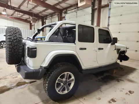 2021 Jeep Wrangler Unlimited Sahara VIN 1C4HJXEN7MW645986 фото 3
