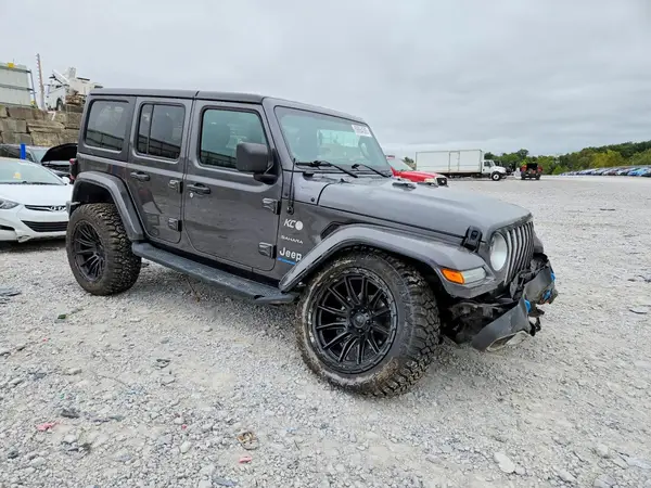 1C4JJXP66PW689943 — 2023 Jeep Wrangler, фото 4 с аукциона Copart, Передняя часть