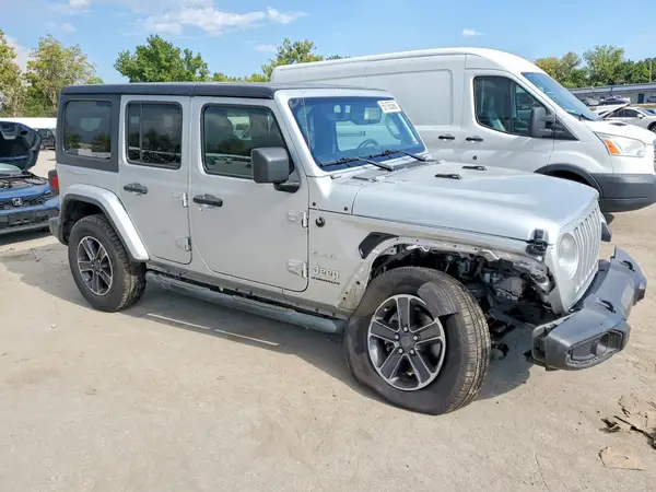 1C4HJXEN1PW695108 — 2023 Jeep Wrangler, фото 4 с аукциона Copart, Передняя часть