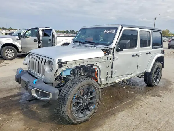 1C4JJXP69PW608885 — 2023 Jeep Wrangler, Передняя часть (Front End), фото до ремонта