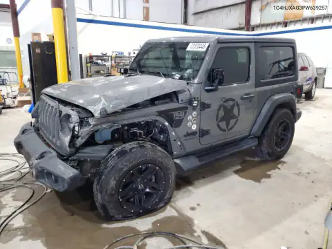 1C4HJXAG3PW639257 — 2023 Jeep Wrangler, Передняя часть, фото до ремонта