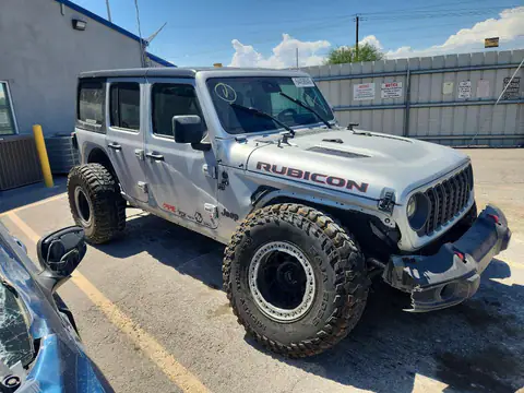 1C4PJXFG7RW252914 — 2024 Jeep Wrangler, фото 4 с аукциона Copart 29.09.2026, Повреждения снизу