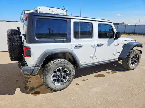 1C4PJXFG4RW217800 — 2024 Jeep Wrangler, фото 3 с аукциона Copart 30.09.2026, Естественный износ