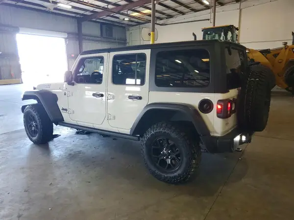 1C4PJXDG4RW356795 — 2024 Jeep Wrangler, фото 2 с аукциона Copart 05.10.2026, Передняя часть